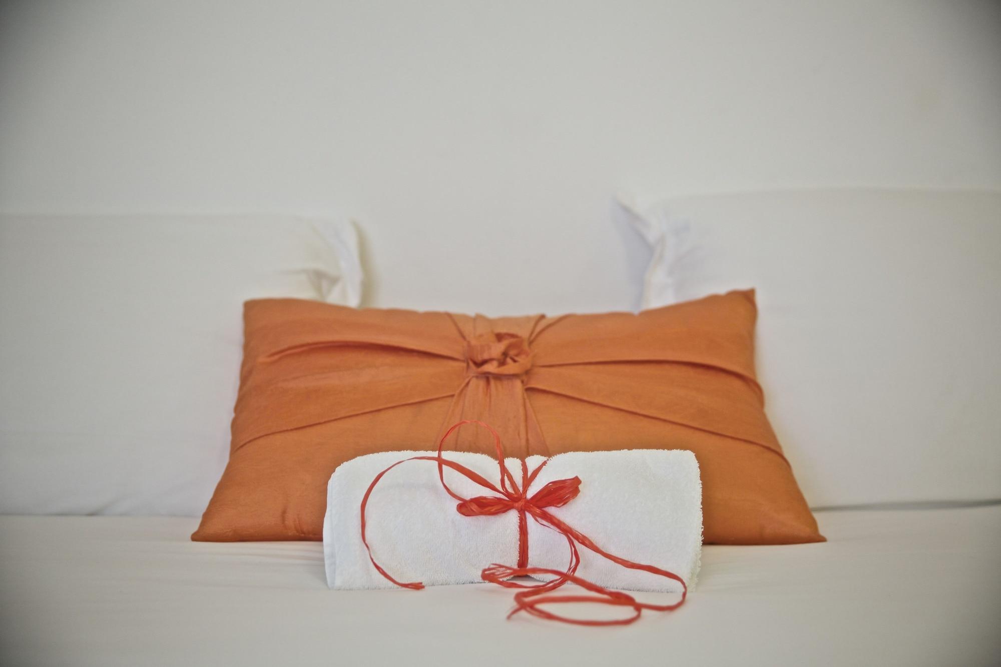 Hotel Zenit Salento Лече Екстериор снимка