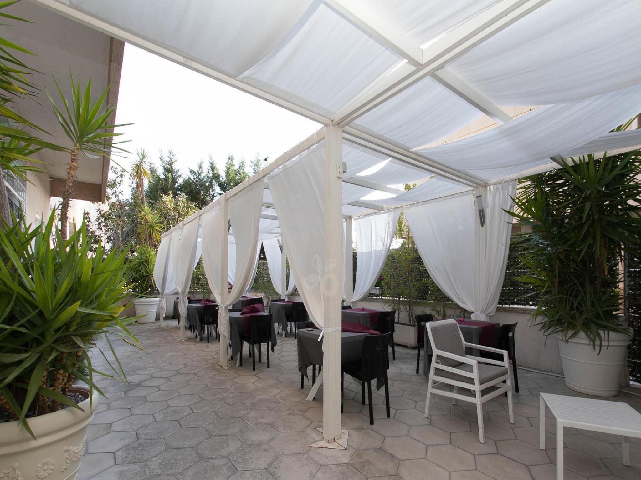 Hotel Zenit Salento Лече Екстериор снимка