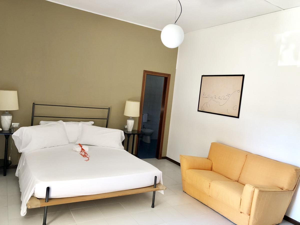 Hotel Zenit Salento Лече Екстериор снимка